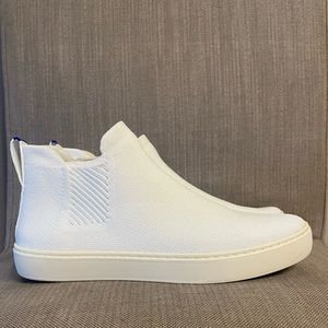 LIKE NEW Rare White Rothys Chelsea Boot